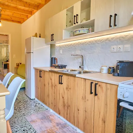 The Owl's House Дом отдыха Велонадес