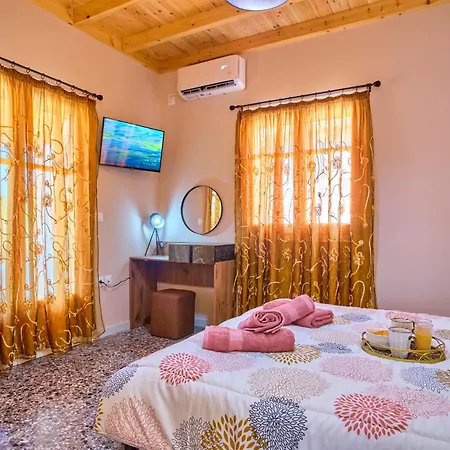 The Owl's House * Велонадес